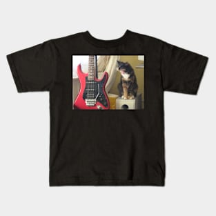 I can play this with my teeth Kids T-Shirt